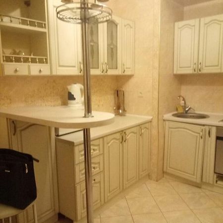 Apartment Centrum Deribasovskaya 2 Min Одесса Экстерьер фото